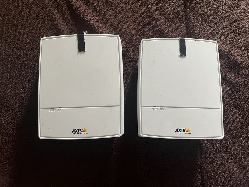 Lot of 2 AXIS T81B22 DC 30W Video Cameras MIDSPAN PoE 5023-121